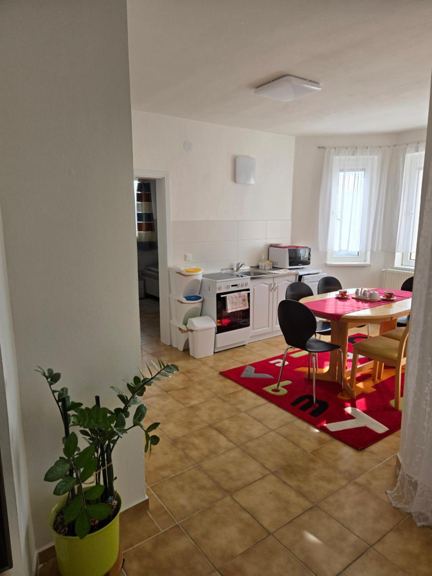 Appartement In Nitra Under The Zobor-Hill Kültér fotó